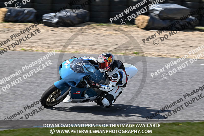 enduro digital images;event digital images;eventdigitalimages;lydden hill;lydden no limits trackday;lydden photographs;lydden trackday photographs;no limits trackdays;peter wileman photography;racing digital images;trackday digital images;trackday photos